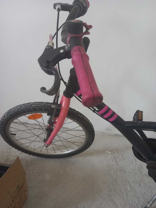 Bicicletă pentru fete