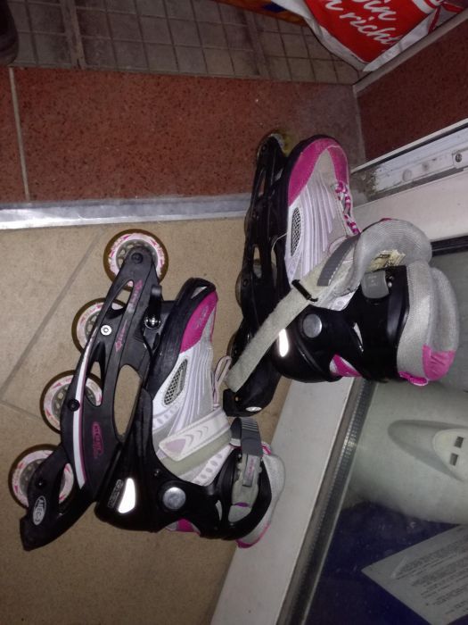 Ролери и кънки за лед