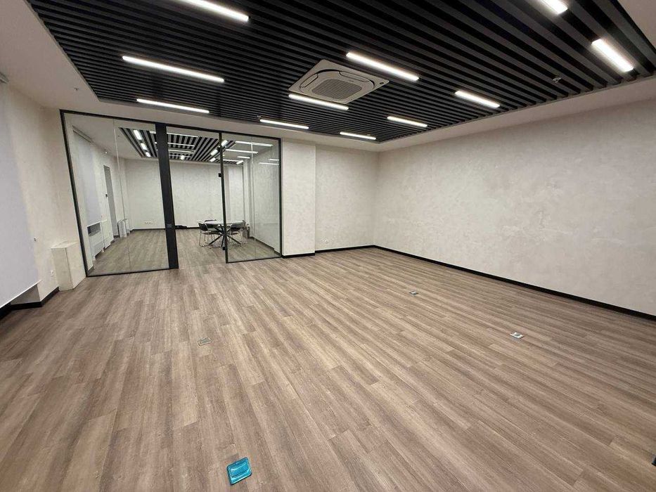 Аренда офиса 113 кв в бизнес центре New Era Business center