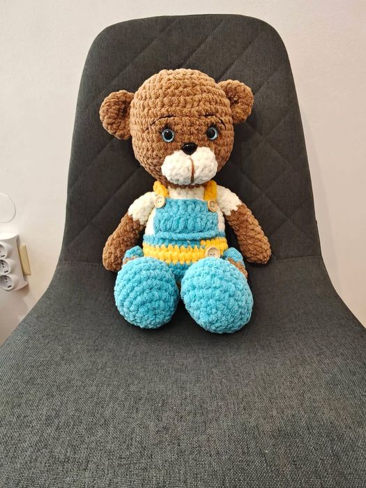 Плюшено мече (ръчна изработка)