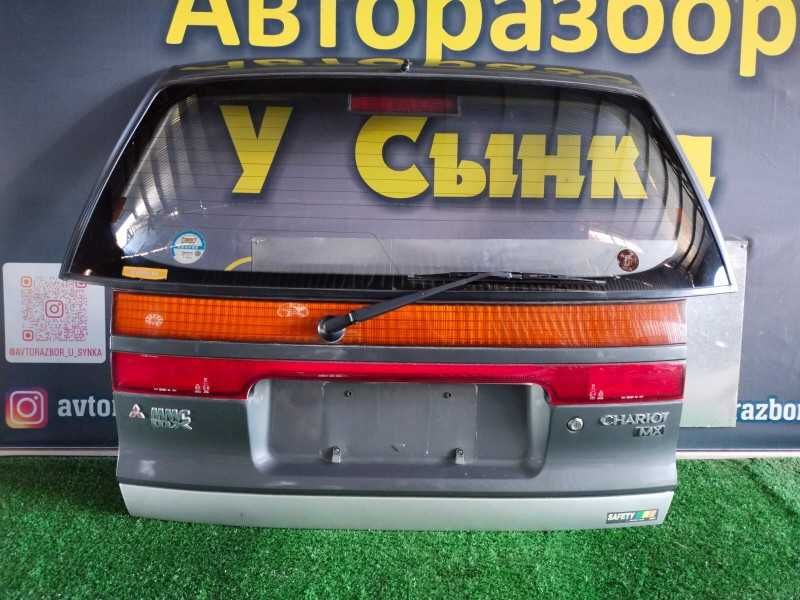 Шариот (Спейс Вагон) Крышка Багажника  Оригинал Япония
