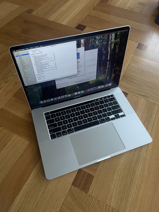 MacBook Pro 16” 2019 i9 2.3GHz, 32GB RAM, 1TB SSD – baterie 78