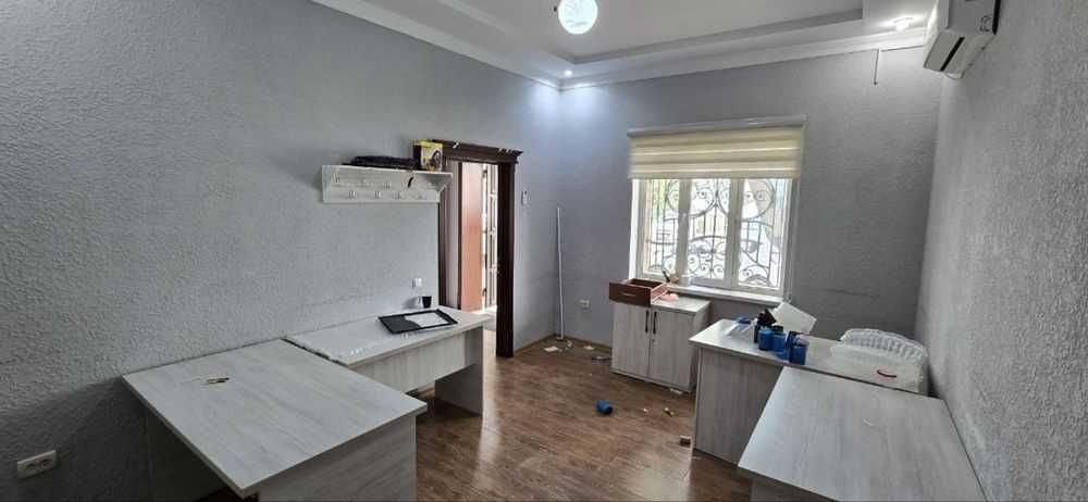 Срочно сдаётся коммерческое помещение 135 м² — Максим Горький, Сайрам