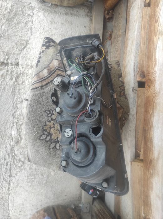 Фарове за Пасат 2002/03/04/05