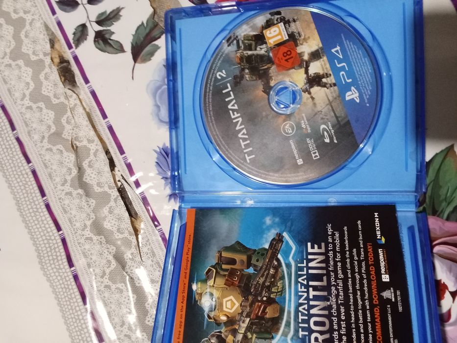 Vând jocuri TiTANFALL2 nou