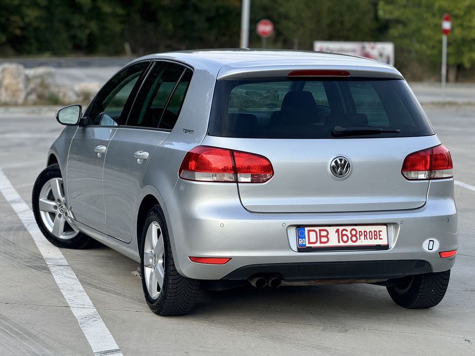 VOLKSWAGEN Golf 2010 — imagine 4