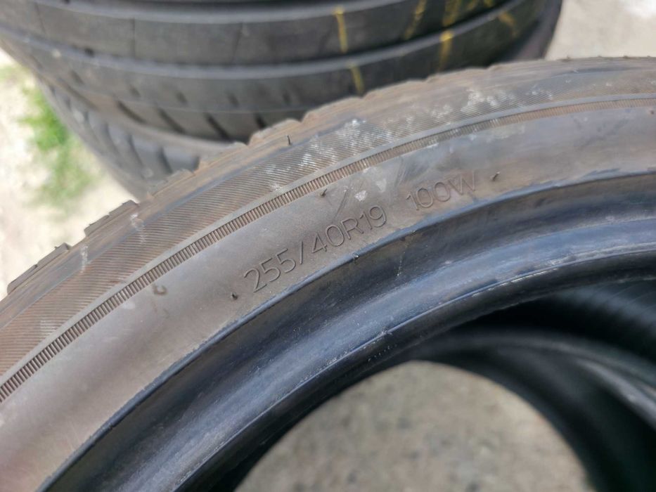 2 Anvelope M+S VARA IARNA 4Sezoane - 255/40/19 100W - Hankook - CA NOI - DOT 2024 !