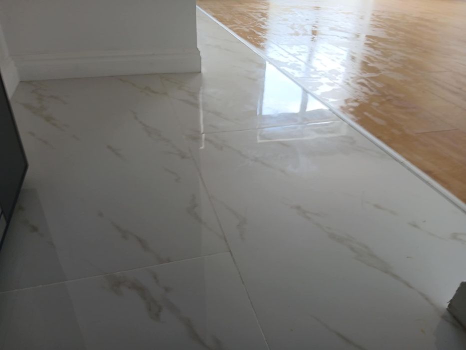 Curatenie la domiciliu Curatare tapiserie canapele saltele mochete