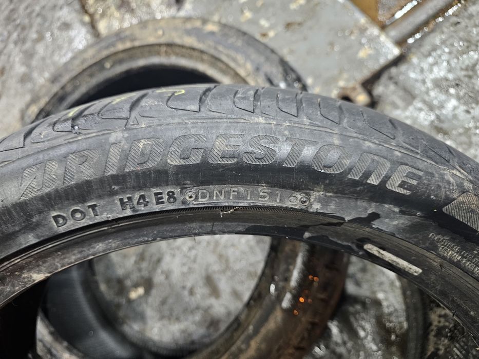 225 45 19 vara bridgestone