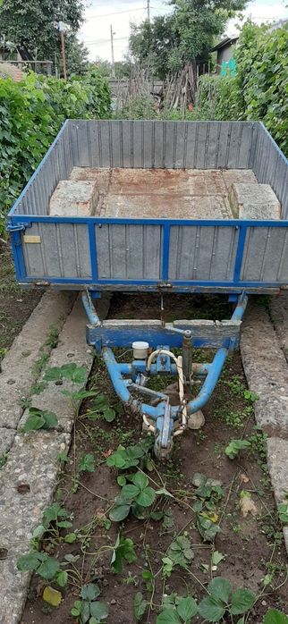 Remorca apicola de vanzare