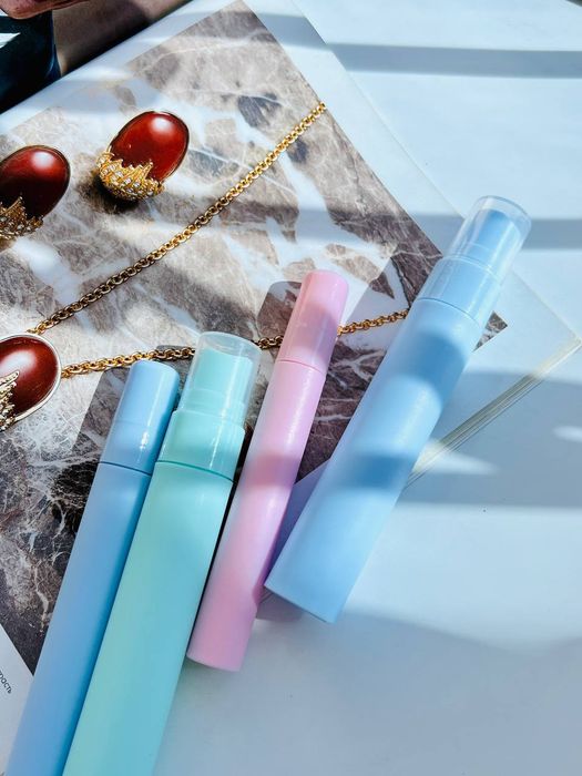 Продаем ОПТОМ флаконы из пластика.