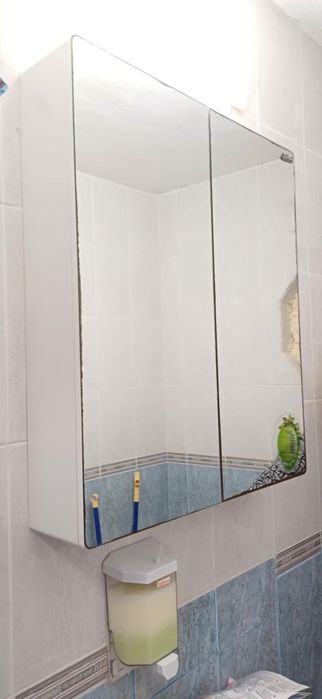 Шкаф за баня интеркерамик