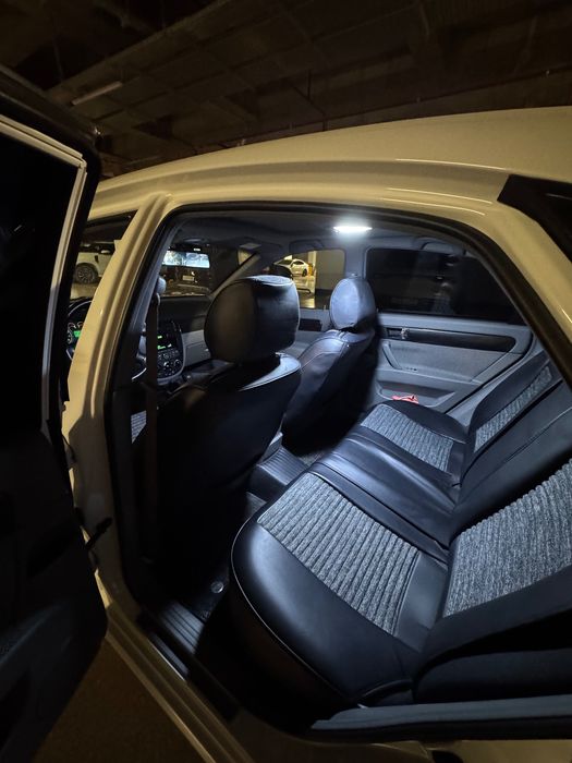 Продаётся Chevrolet Gentra в отличном состоянии. 3 позиция