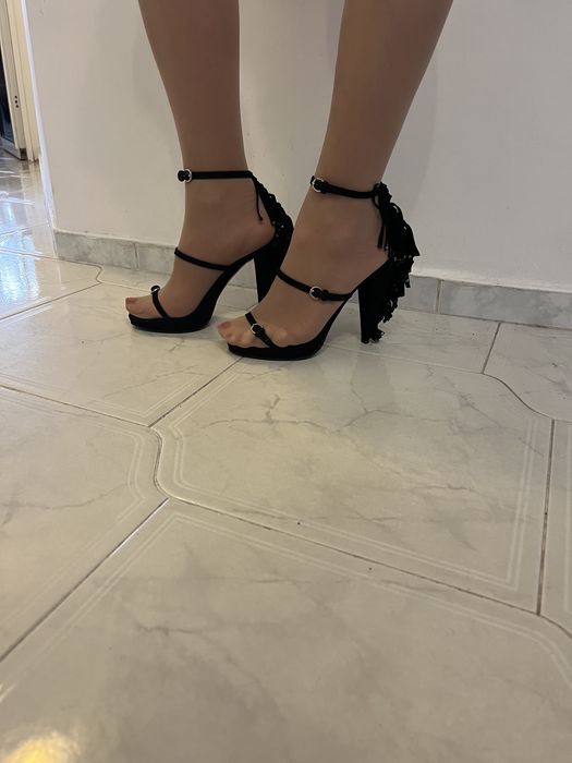 Официални обувки