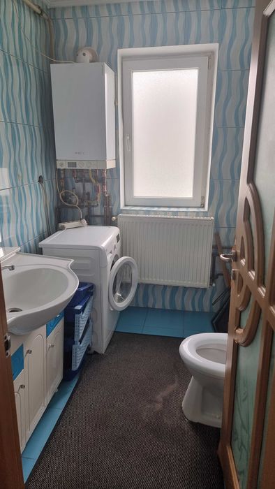 Apartament 3 camere de vanzare Ostroveni, decomandat, etaj 7/10, 2 băi