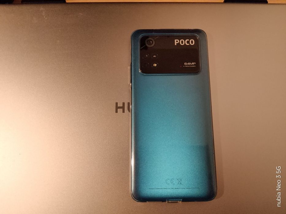 Poco M4pro la cutie și casti Hama