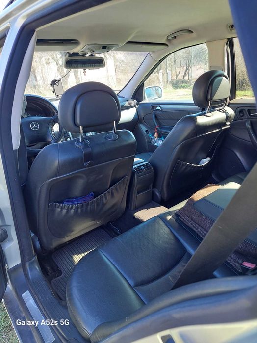 Mercedes Benz C220 w203 2.2CDI