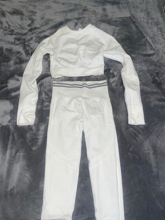 Продам спортивную двойку