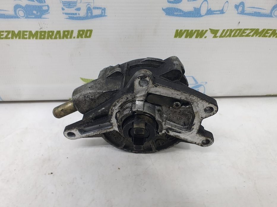Pompa vacuum 3.0cdi OM642 V6  a6422300165 Jeep Grand Cherokee WK [200