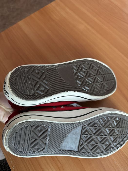 Продаи кеды размер 38