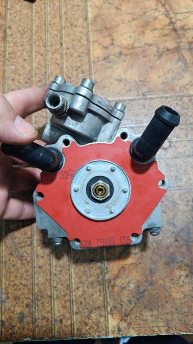 Части за АГУ - газов инжекцион (рециклирани)!