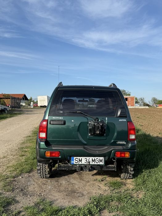 SUZUKI Grand Vitara 2004 — imagine 3