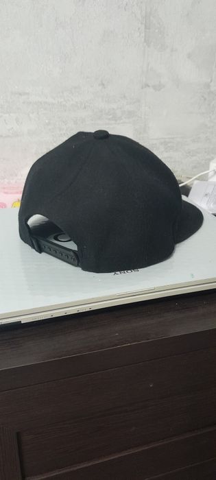 Продам кепку Снэпбэк буквами