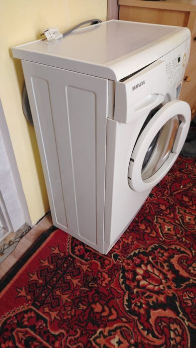 Продаю стиральную машинку