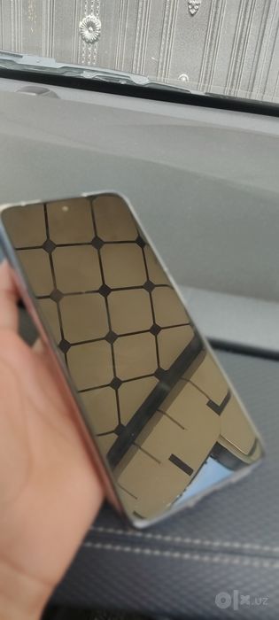 Sotiladi:Honor x7d