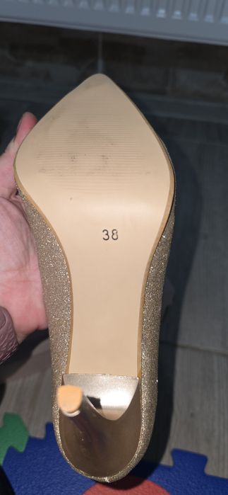Pantofi eleganți, mărimea 38