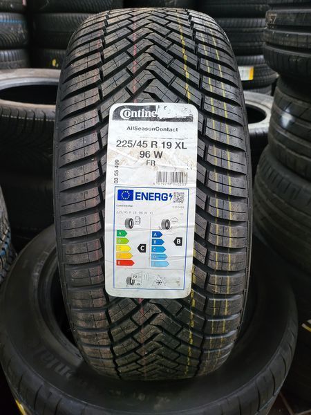 225/45/19 Continental 2бр