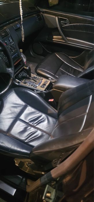 Мерседес W210 цена 3л