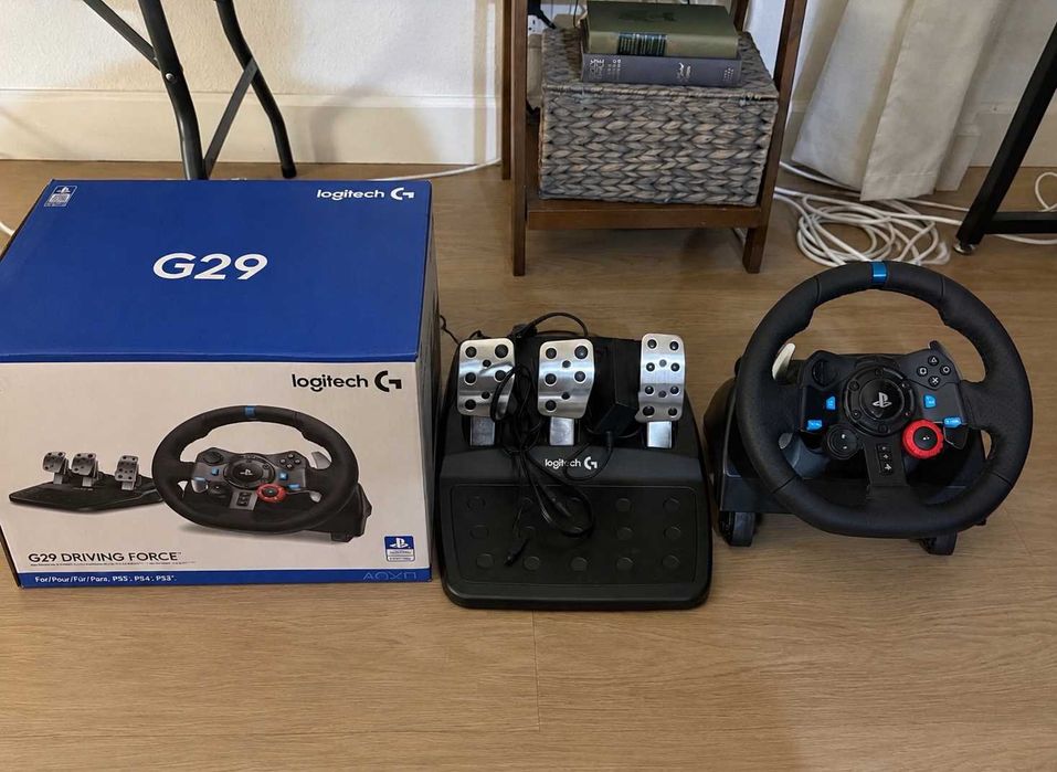 Logitech G29 ползван много малко
