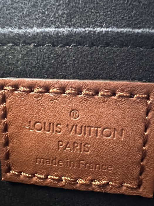 Сумка Louis Vuitton Dauphine