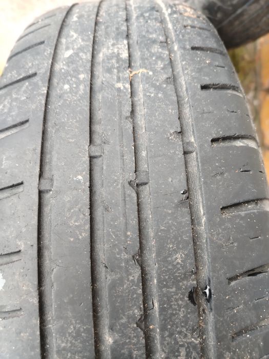 Резина на 14 летняя.