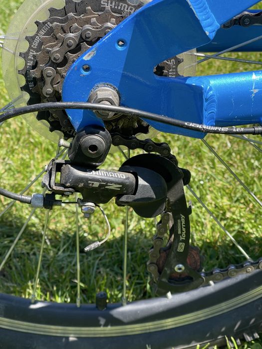 Bicicleta MTB 24 cadru aluminiu pentru copii