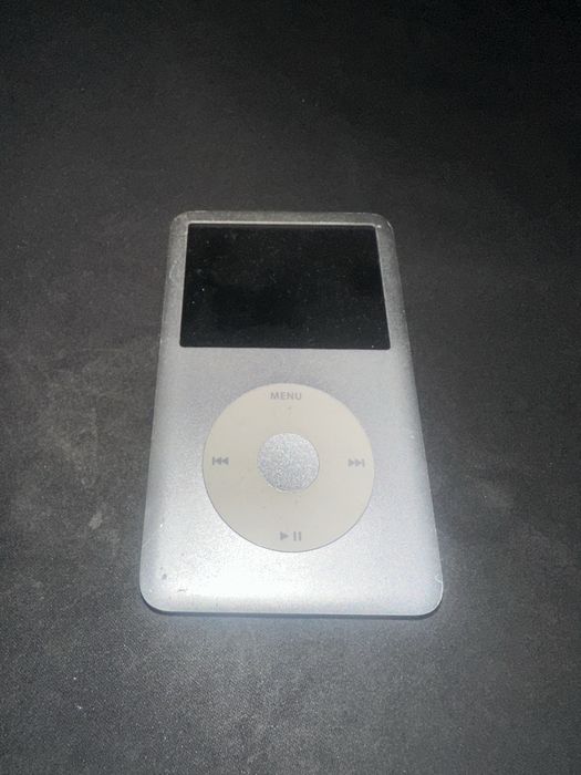 Продам ipod classic