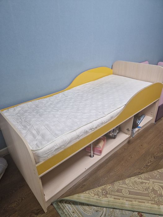 Продам детские кровати