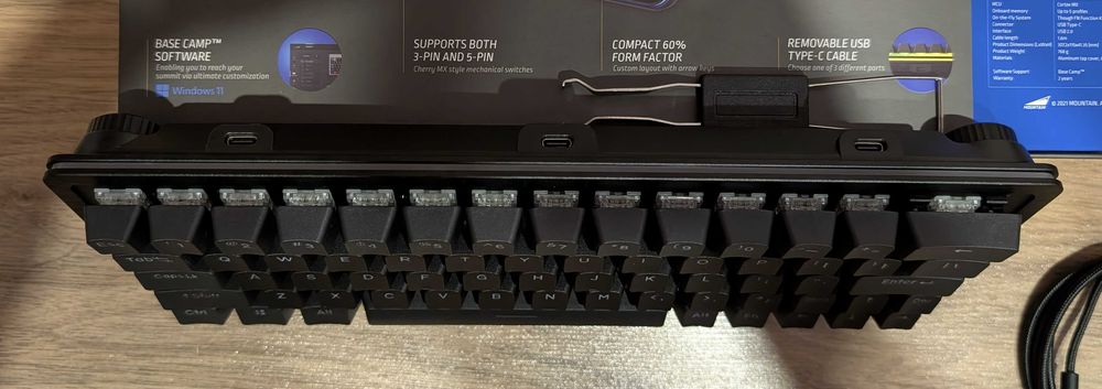 Механична клавиатура Mountain Everest 60 RGB с Linear 45 Speed суичове