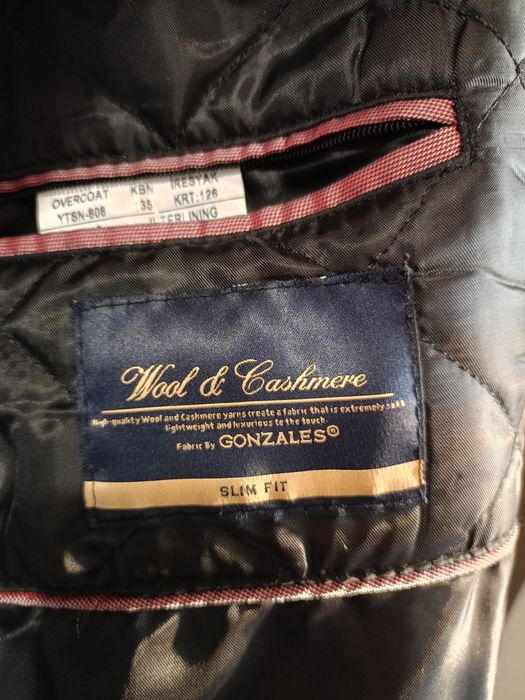 Vând palton bărbați