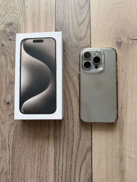 iPhone 15 Pro 256 GB Natural Titanium