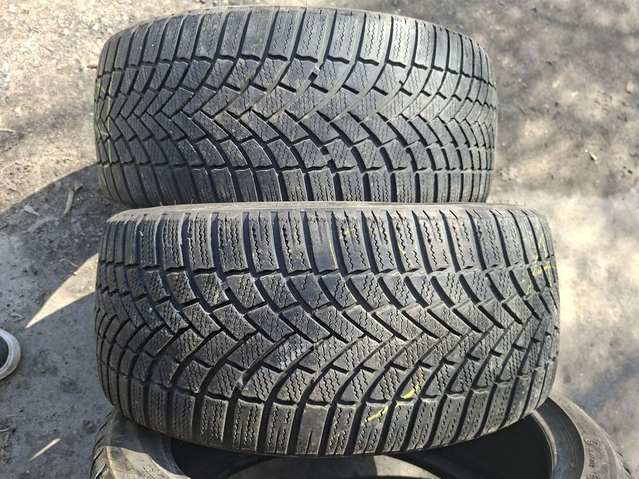 Продам шины 225/40/18 бриджистон