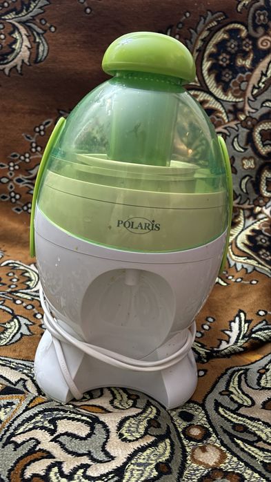 соковыжималка Polaris PEA 0205.