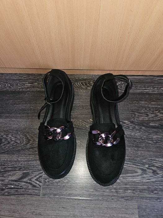 Черни дамски мокасини