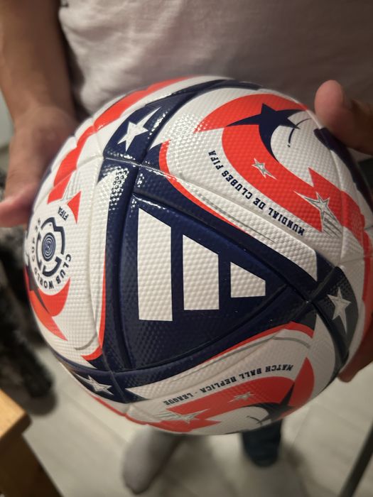 Minge de fotbal Adidas Fifa Match Ball Replica League