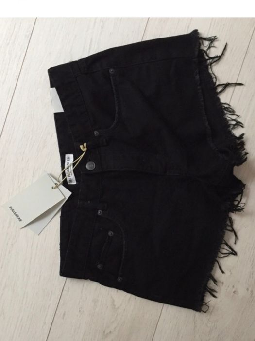 Къс панталон Pull & Bear