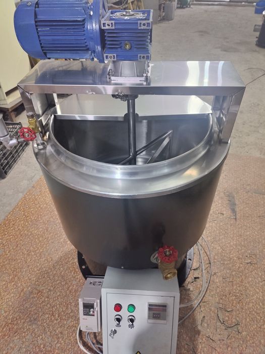 Пищеварочный паровой котёл 100 литров.