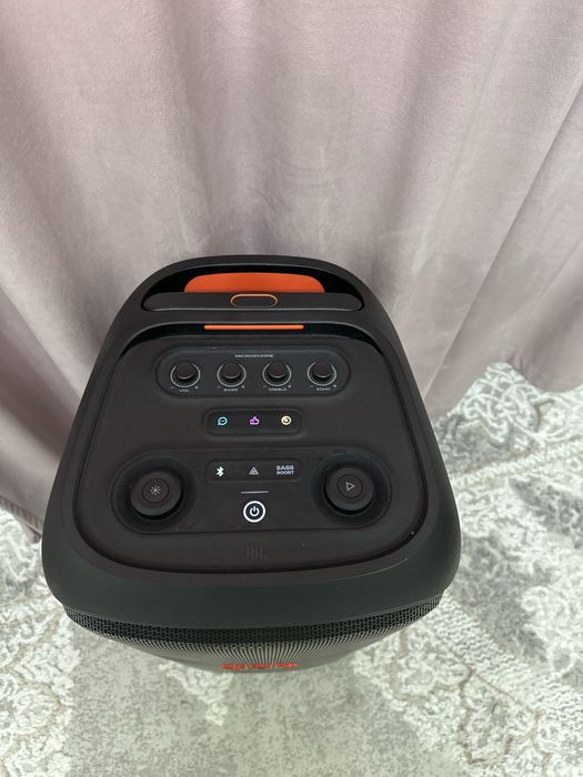 Jbl party box stage 320