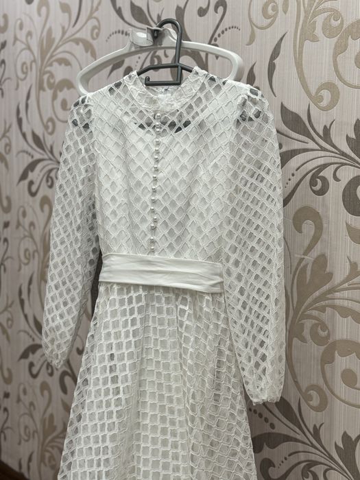 Продам платье почти новые