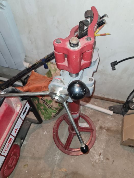 Сьемник Пружин амортизатора